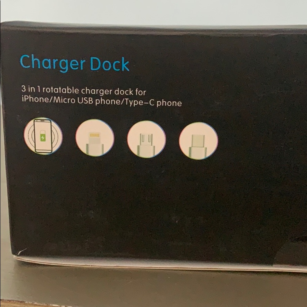 Multi-functioning charging stand - Picture 4 of 5